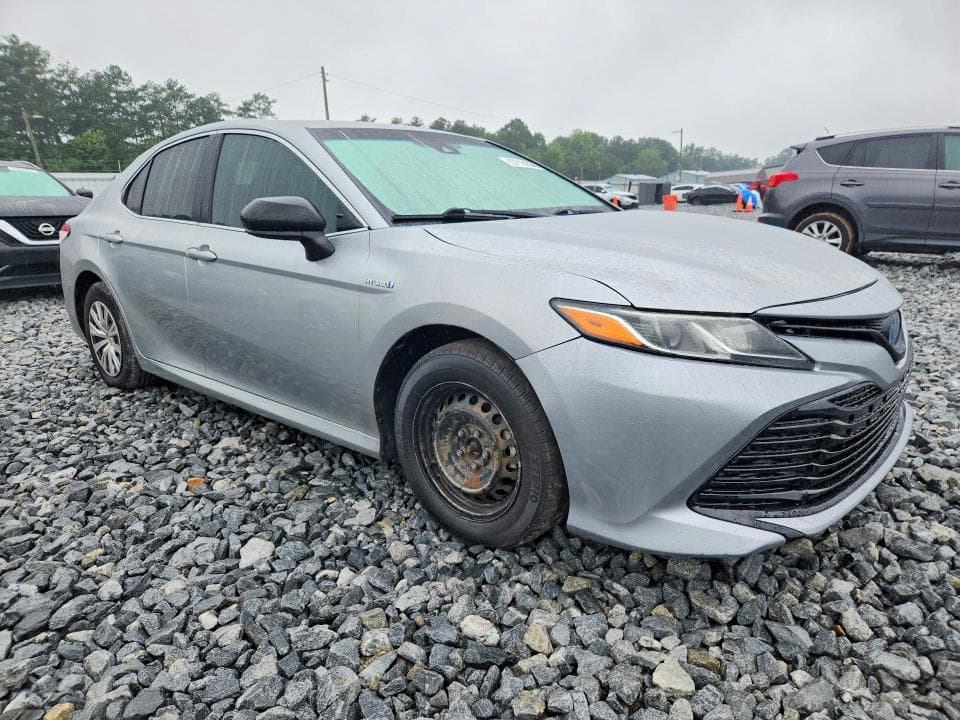 2018 TOYOTA CAMRY LE 4