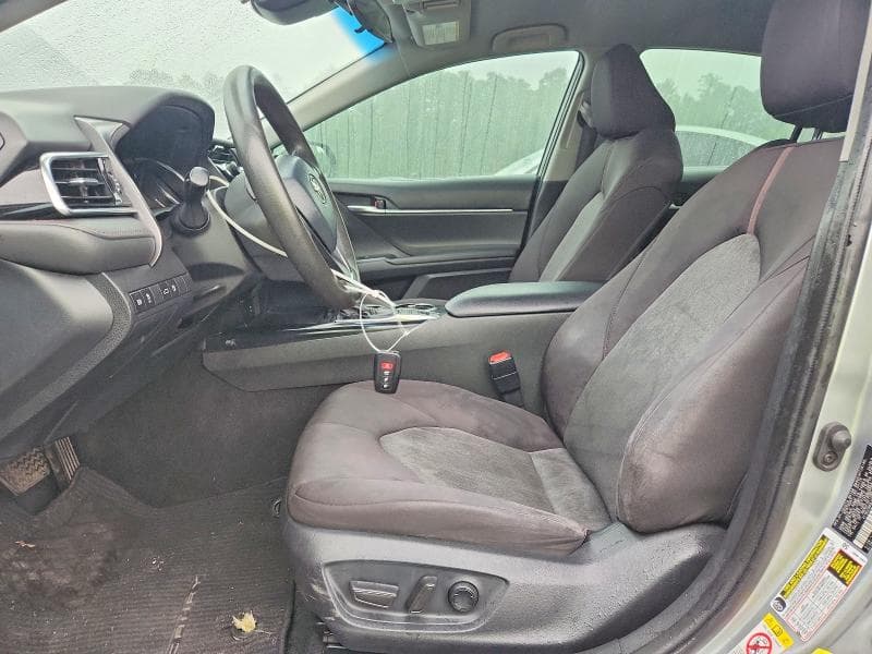2018 TOYOTA CAMRY LE 7