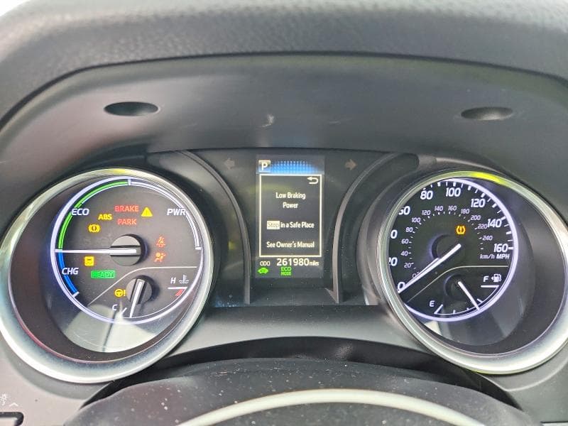 2018 TOYOTA CAMRY LE 9