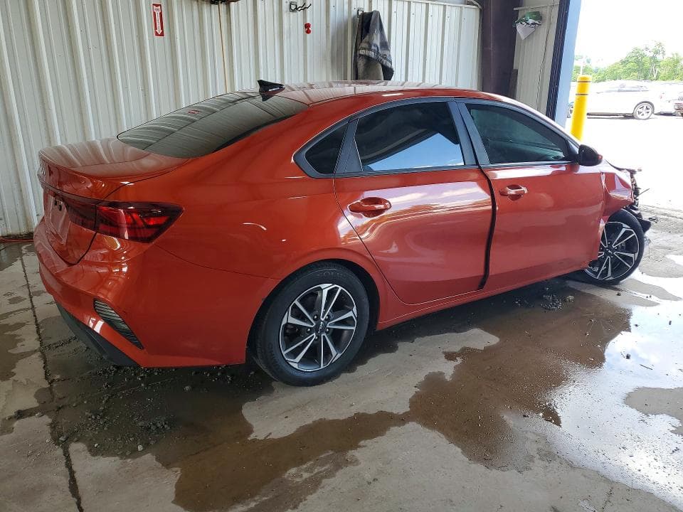 2024 KIA FORTE LXS 3