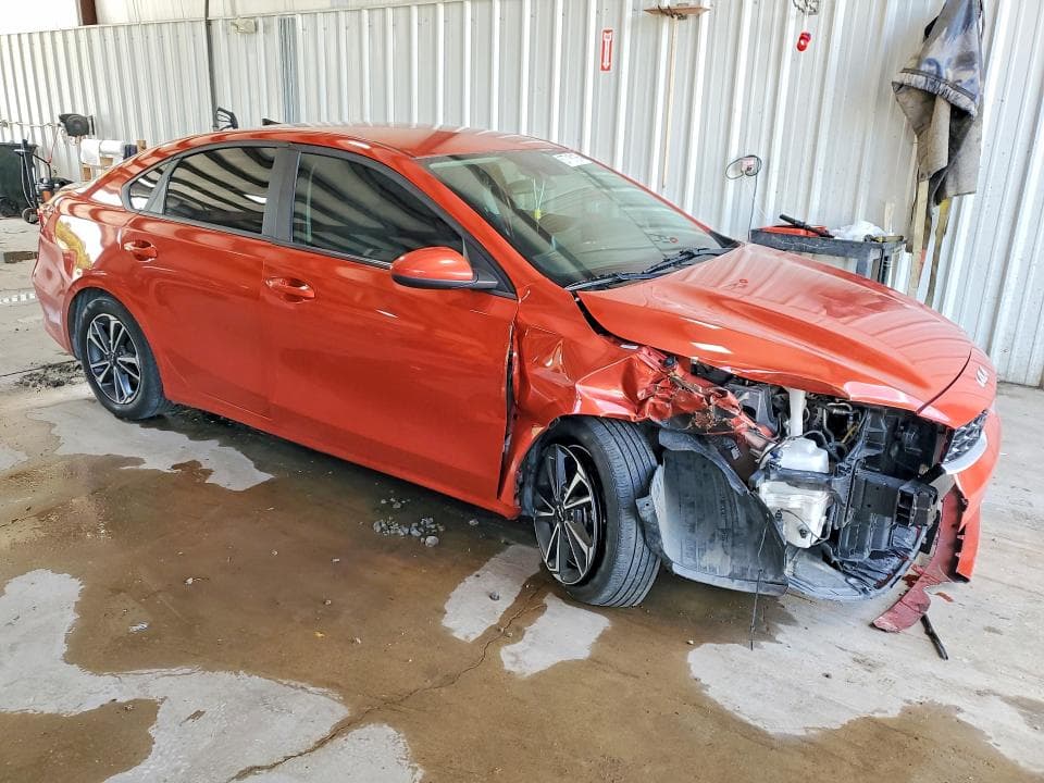 2024 KIA FORTE LXS 4