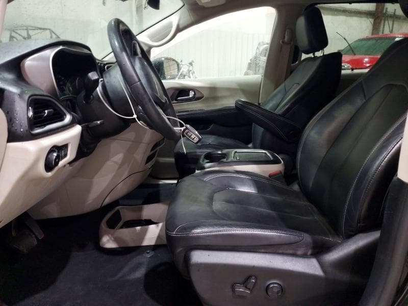2022 CHRYSLER PACIFICA TOURING L 7
