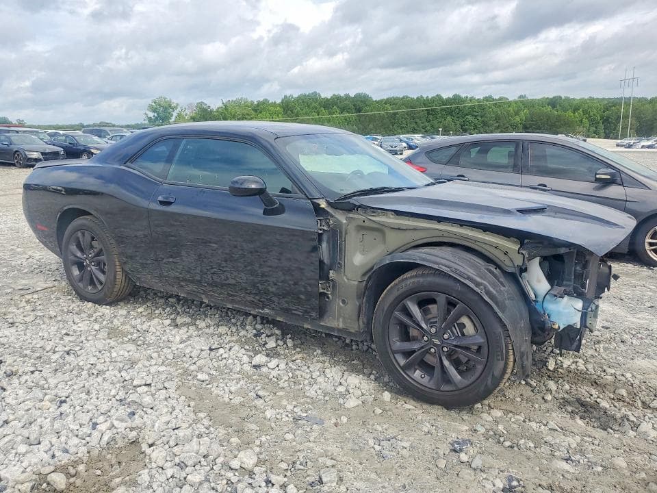 2023 DODGE CHALLENGER SXT 4