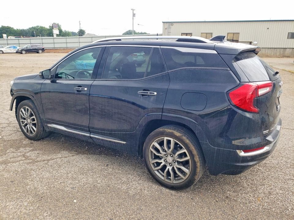 2022 GMC TERRAIN DENALI 2