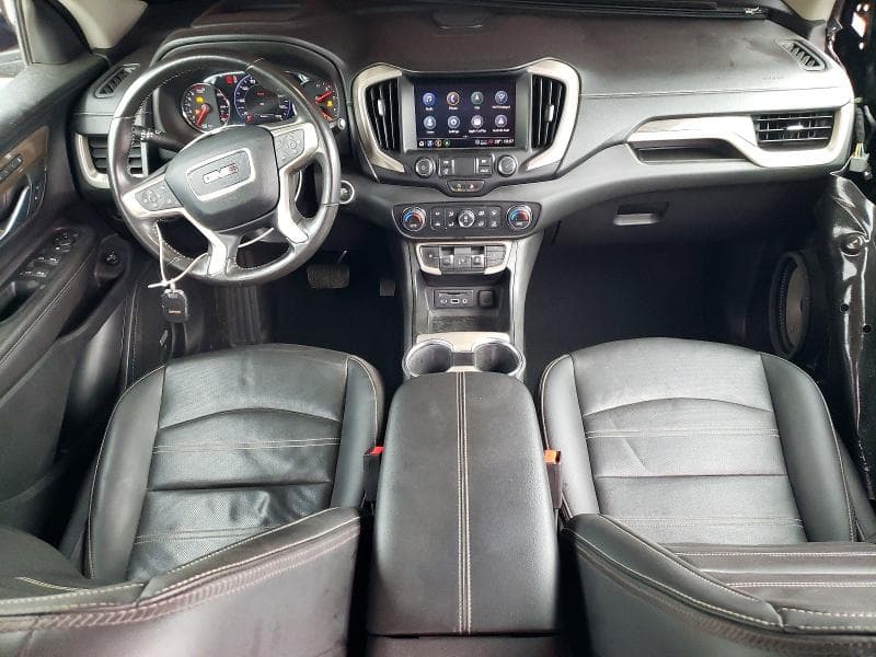 2022 GMC TERRAIN DENALI 8