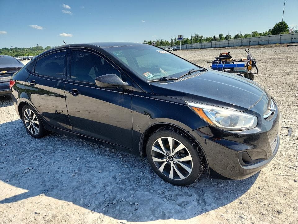 2017 HYUNDAI ACCENT SE SE 4