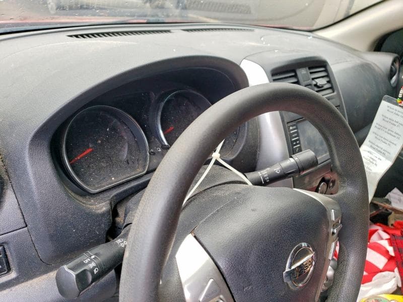2018 NISSAN VERSA SV 9