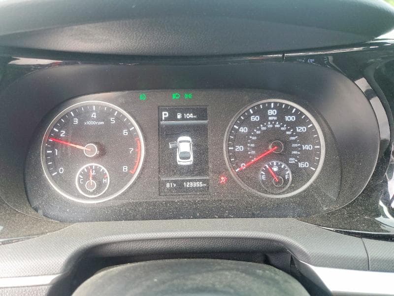 2024 KIA K5 GT LINE 9