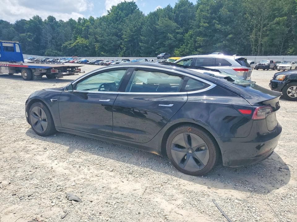 2018 TESLA MODEL 3 2