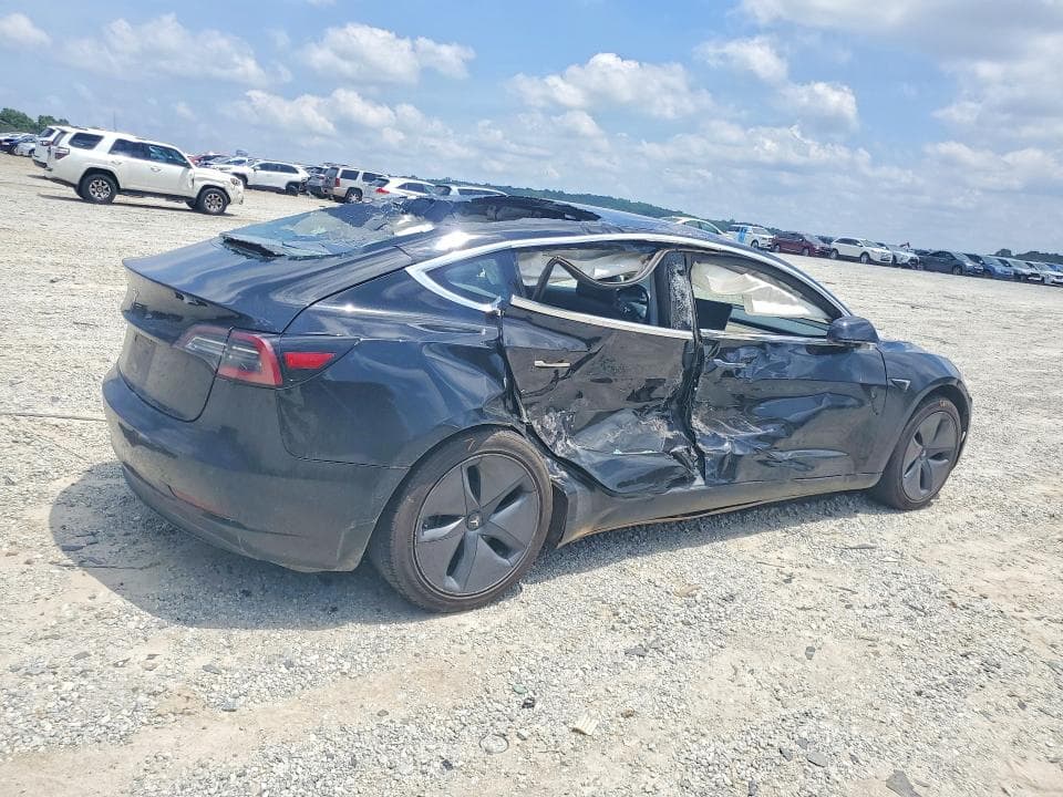 2018 TESLA MODEL 3 3