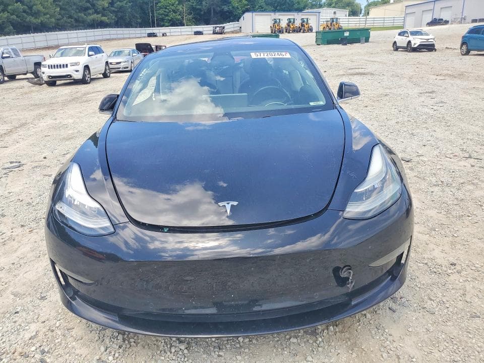 2018 TESLA MODEL 3 5