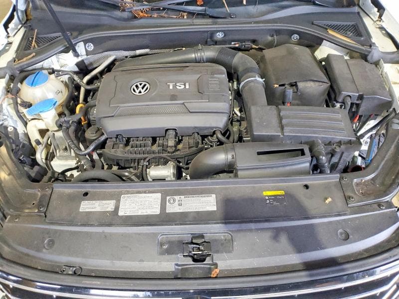 2017 VOLKSWAGEN PASSAT S 11