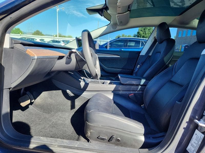 2023 TESLA MODEL 3 8