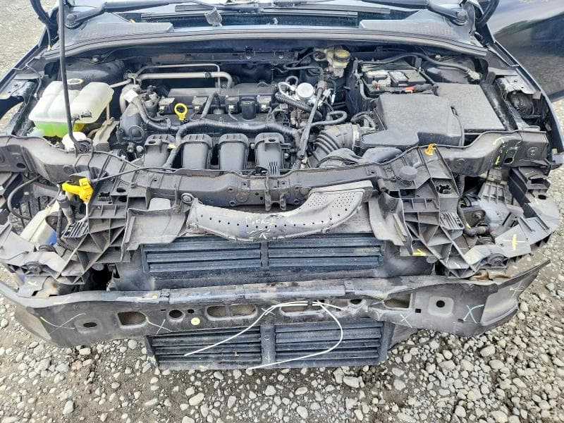 2016 FORD FOCUS SE 11