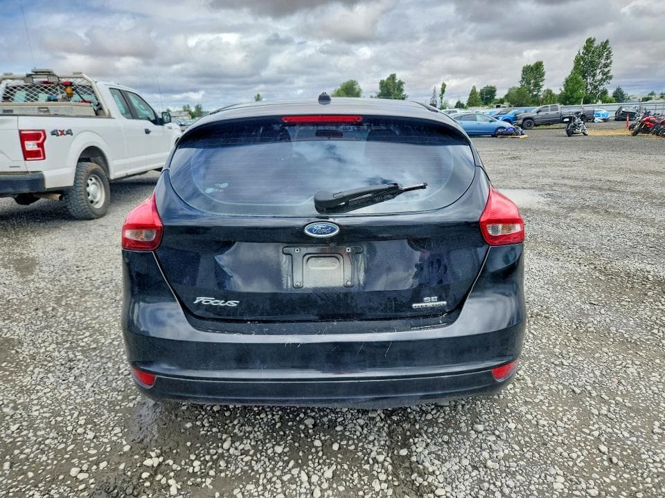 2016 FORD FOCUS SE 6