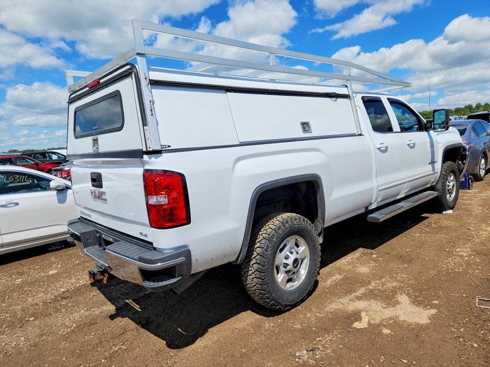 2018 GMC SIERRA K2500 SLE K2500 SLE 3