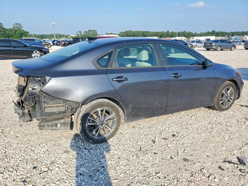 2023 KIA FORTE LXS 3