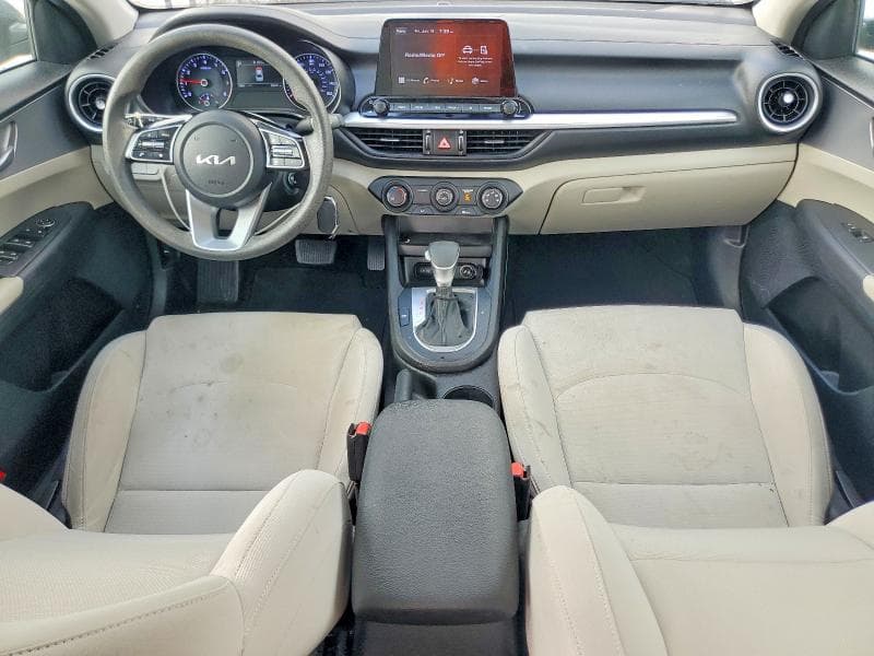 2023 KIA FORTE LXS 8