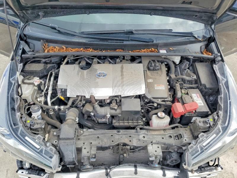 2022 TOYOTA PRIUS LE 11