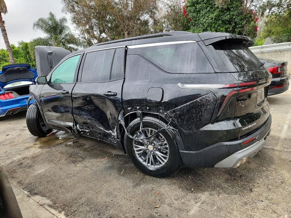 2026 CHEVROLET TRAVERSE LT 2