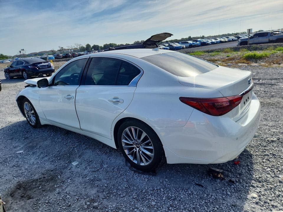 2024 INFINITI Q50 LUXE 2
