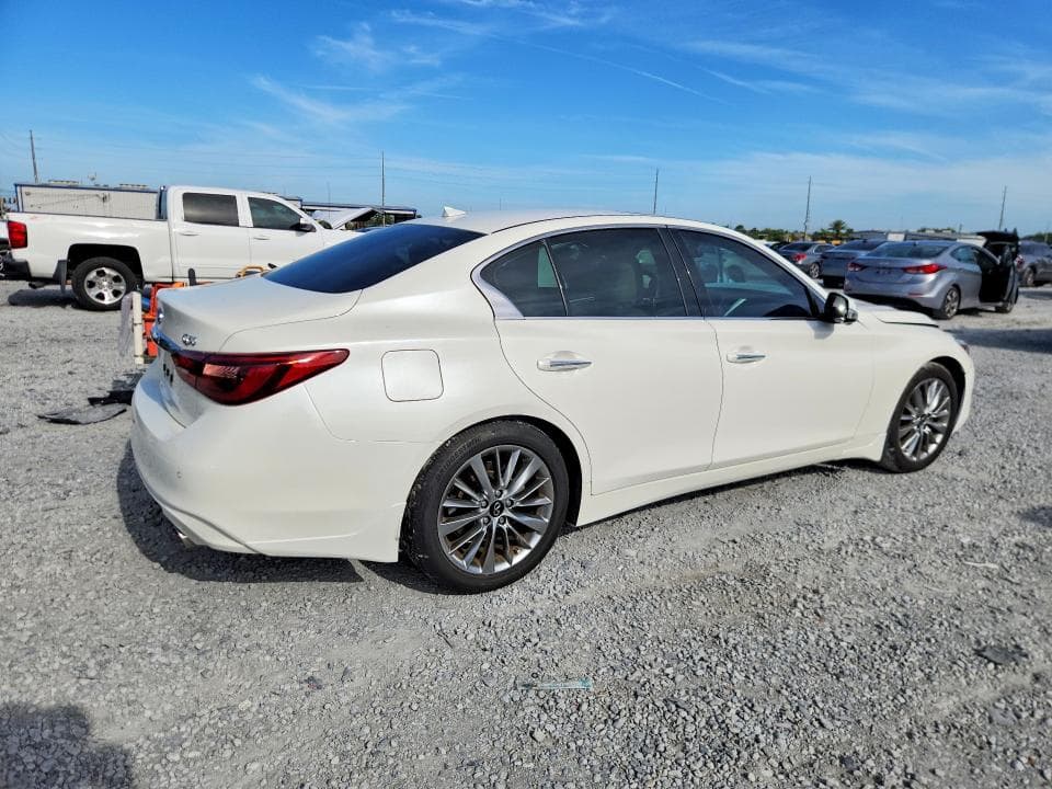 2024 INFINITI Q50 LUXE 3