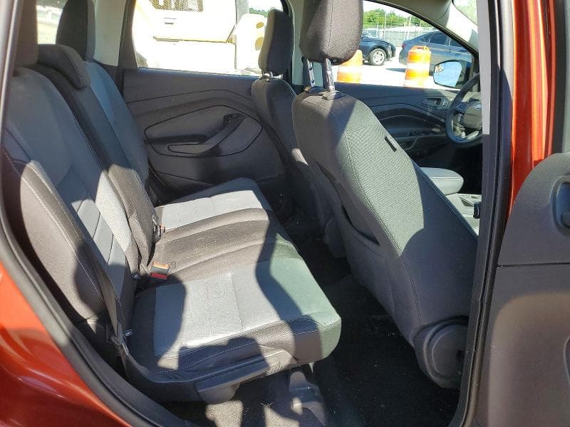 2019 FORD ESCAPE S 11