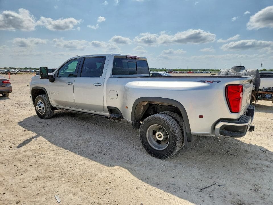 2022 CHEVROLET SILVERADO K3500 LTZ 2