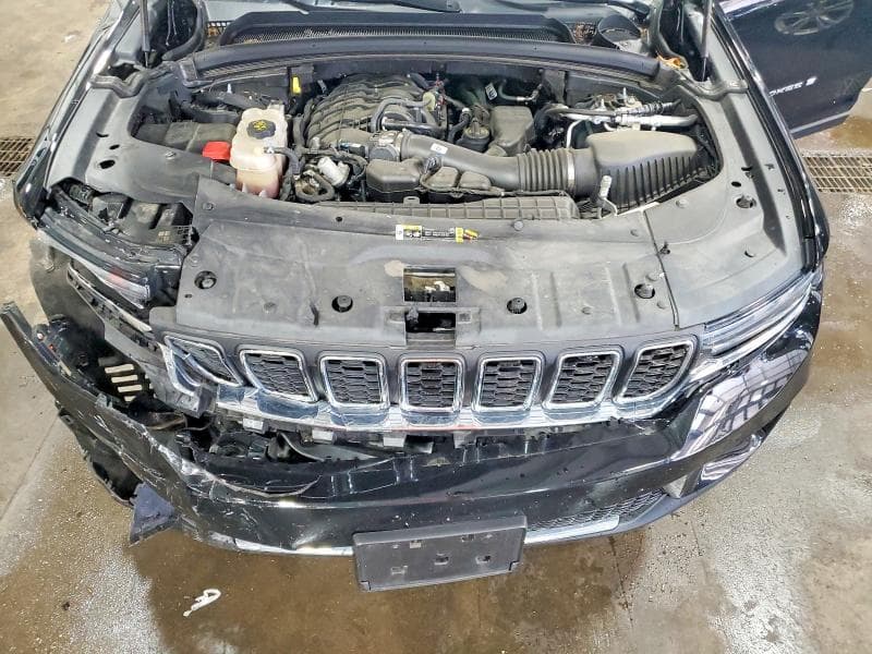 2025 JEEP GRAND CHEROKEE LAREDO LAREDO/ALTITUDE 12