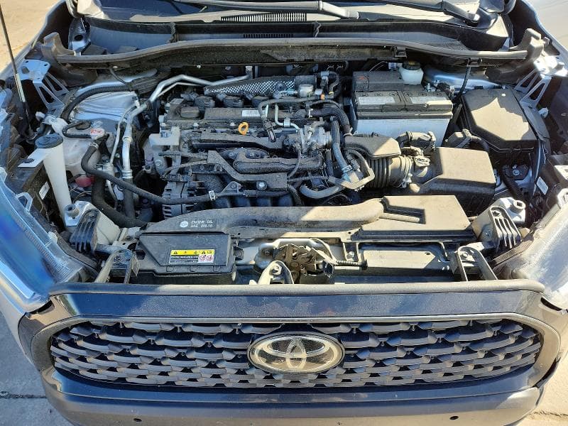 2022 TOYOTA COROLLA CROSS XLE 11