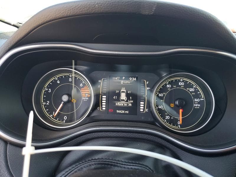 2021 JEEP CHEROKEE LATITUDE PLUS 9