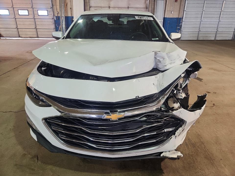 2024 CHEVROLET MALIBU LT 5