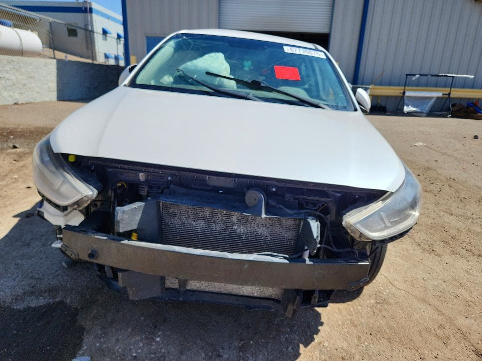 2019 HYUNDAI ACCENT SE SE 5