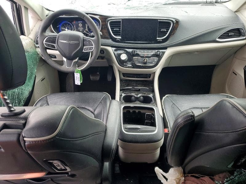 2022 CHRYSLER PACIFICA LIMITED 8