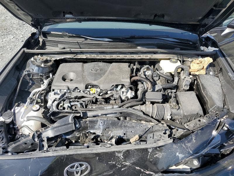2025 TOYOTA CAMRY LE 11