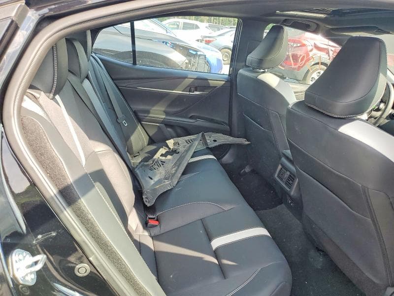 2025 TOYOTA CAMRY LE 10