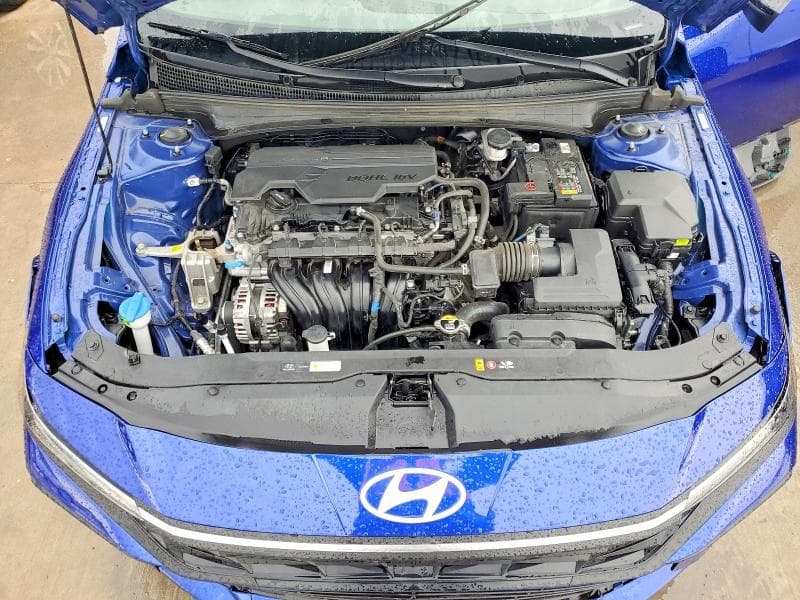 2025 HYUNDAI ELANTRA SEL SPORT 11
