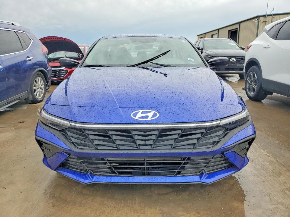 2025 HYUNDAI ELANTRA SEL SPORT 5