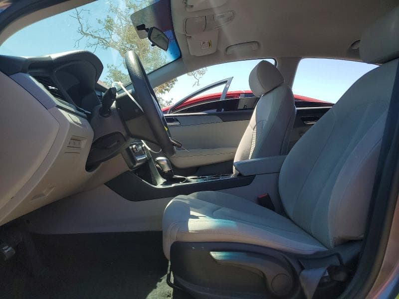 2019 HYUNDAI SONATA SE 7