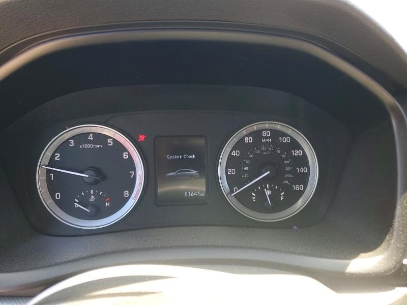 2019 HYUNDAI SONATA SE 9