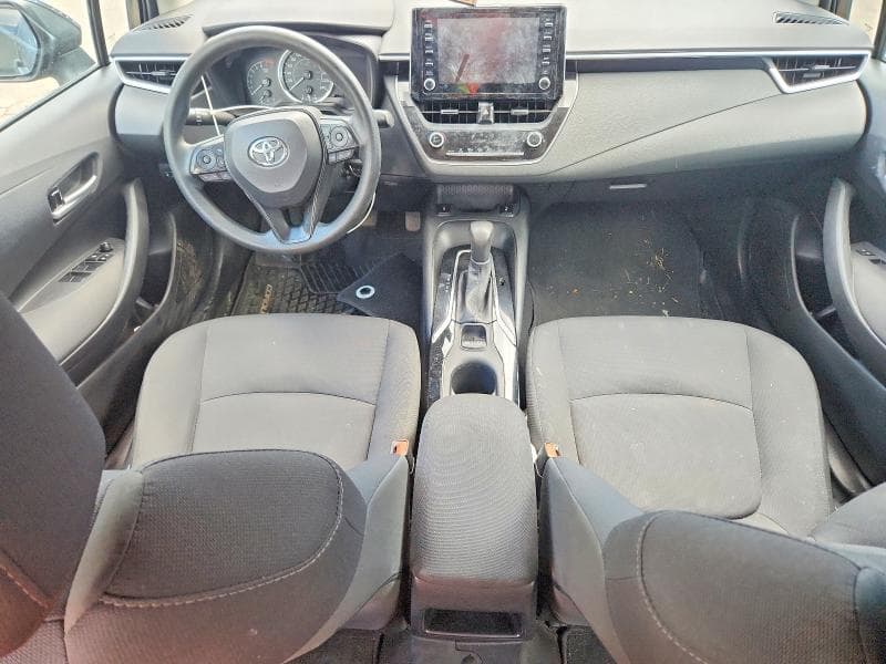2021 TOYOTA COROLLA LE 8