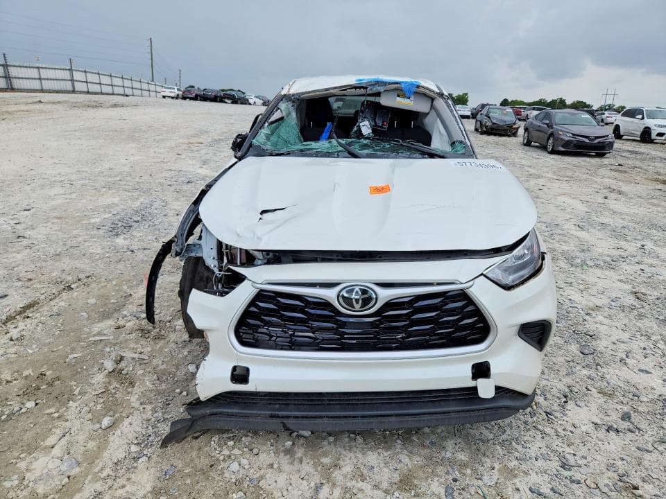 2020 TOYOTA HIGHLANDER L 5