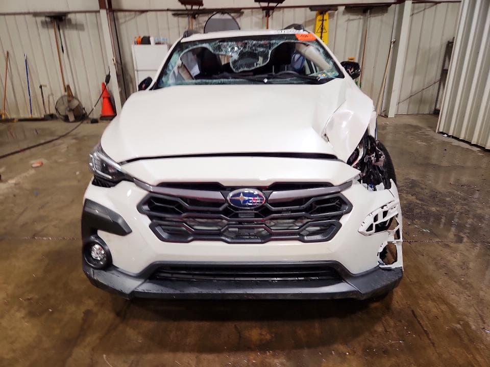 2024 SUBARU CROSSTREK LIMITED 5