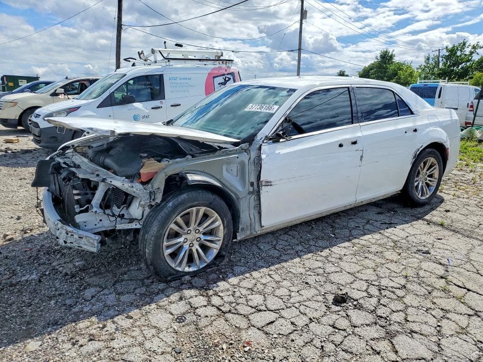 2018 CHRYSLER 300 TOURING 1
