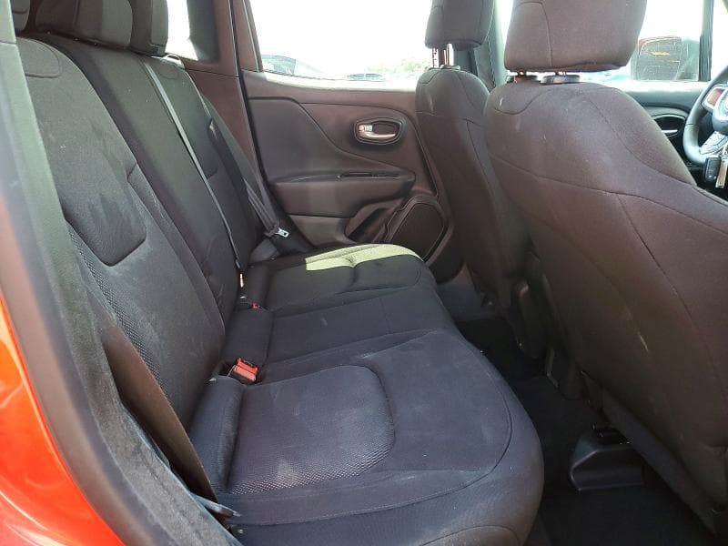 2023 JEEP RENEGADE LATITUDE 11