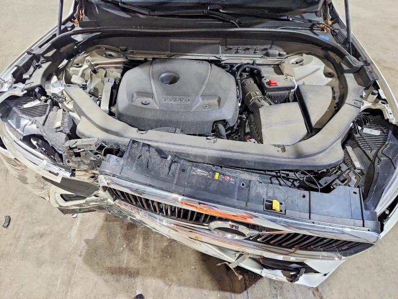 2019 VOLVO XC60 T6 MOMENTUM 12