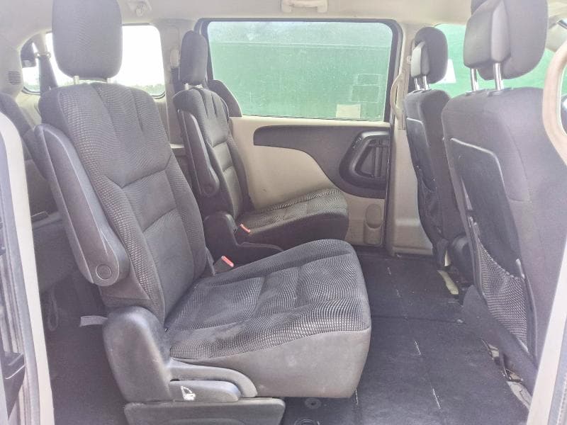 2020 DODGE GRAND CARAVAN SE 11