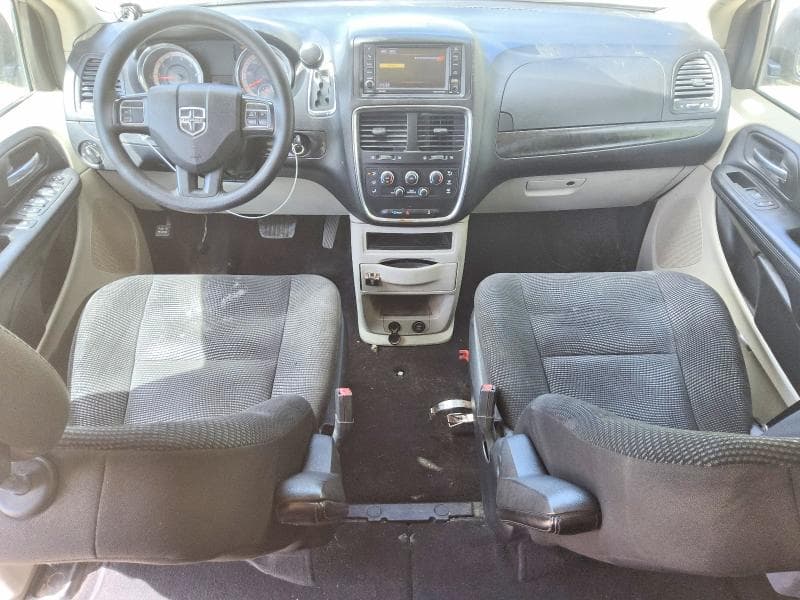 2020 DODGE GRAND CARAVAN SE 8