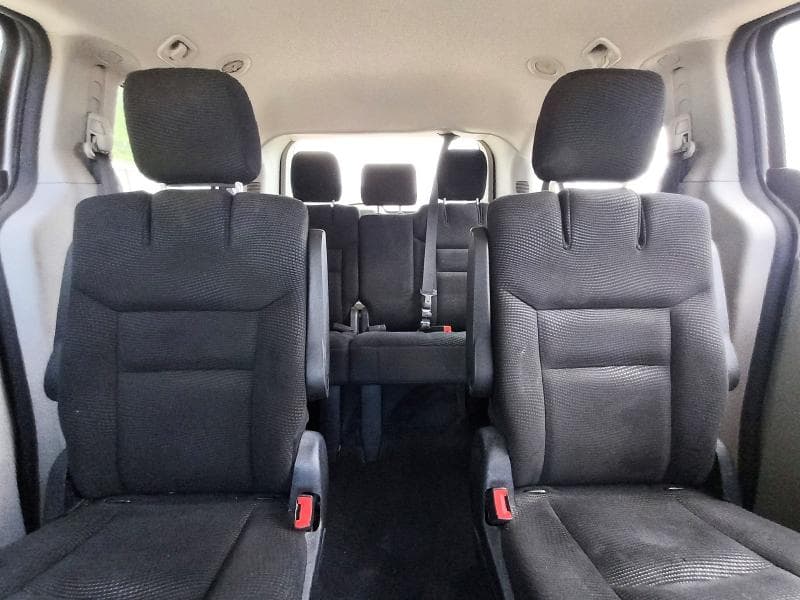 2020 DODGE GRAND CARAVAN SE 10