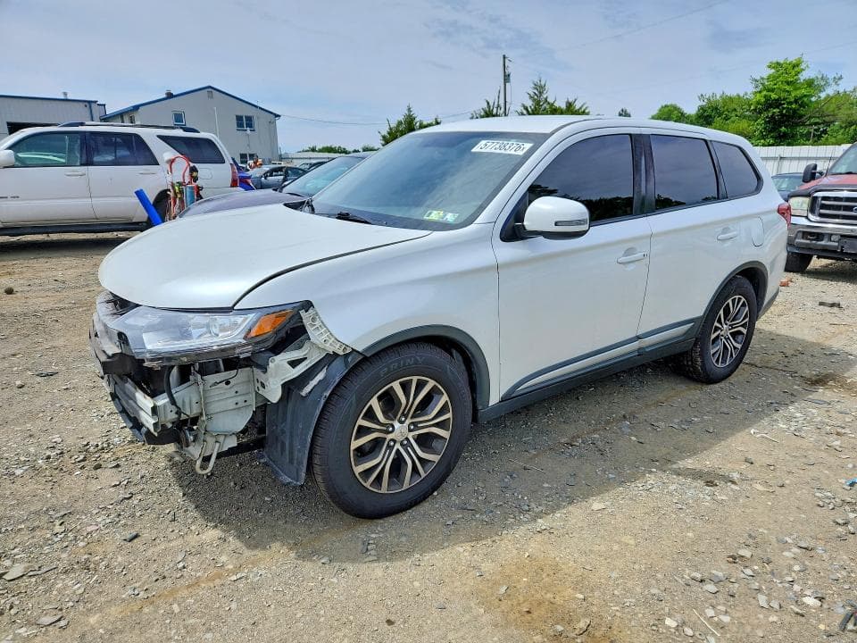 2017 MITSUBISHI OUTLANDER SE - 1